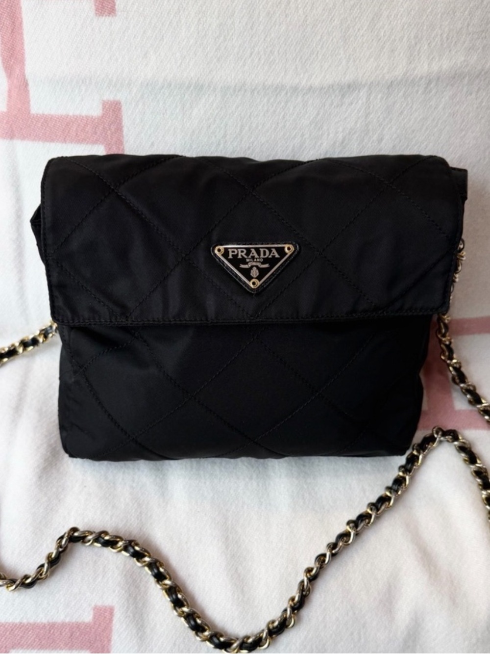 Prada⭐️Black Quilted Gold Chain Shoulder Bag! RARE! ⭐️Always Open to offers!